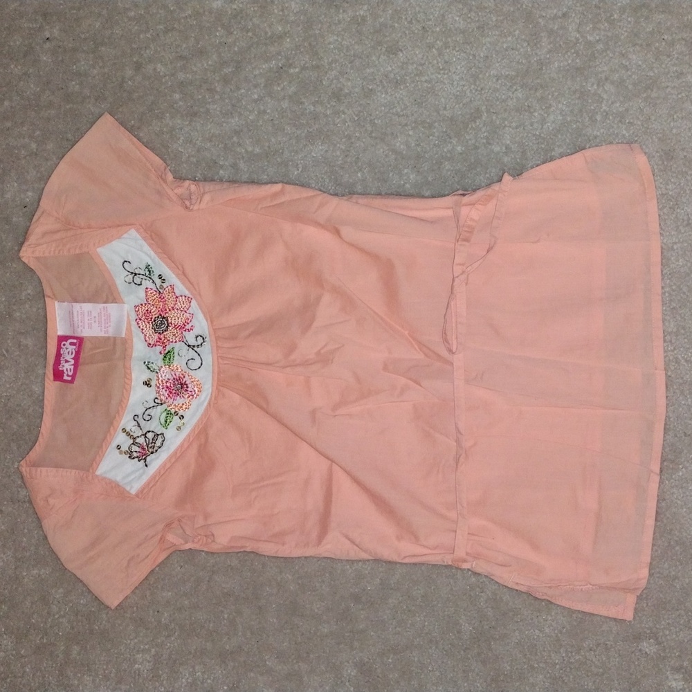 Disney that's so raven Cotton Top Kids Size 14/16 Peach/Orange Color